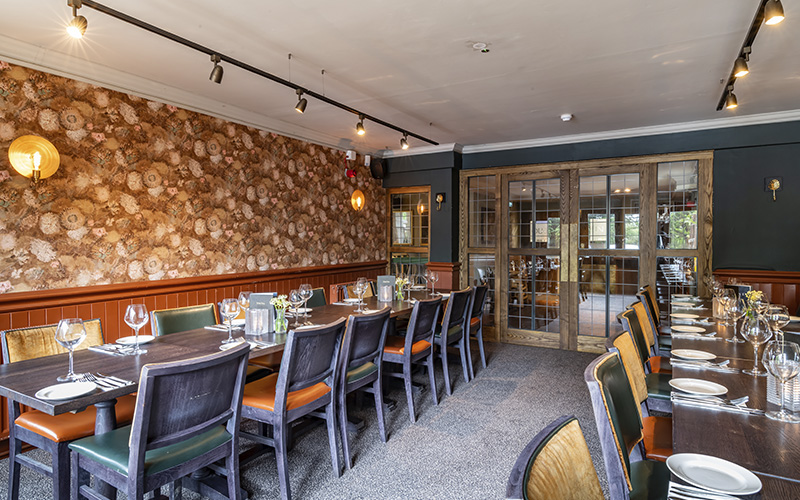 pcp-2024-secondaryspaces-thespadeoak-privatedining-img-01.jpg